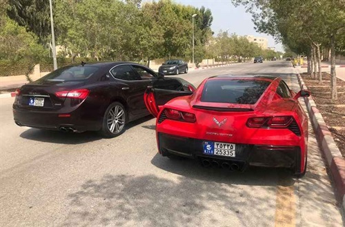 تجربه رانندگی با خودروهای لوکس در کیش